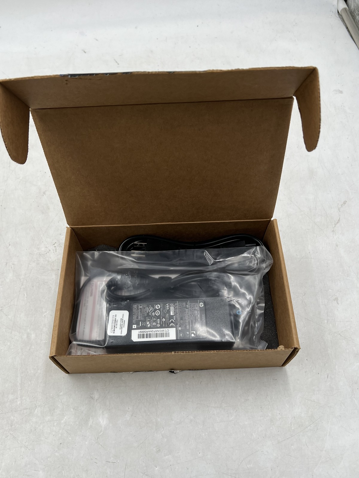 Open Box HP 90W 19.5V 4.62A AC Adapter Charger Chromebook Pavilion Envy BLUE TIP