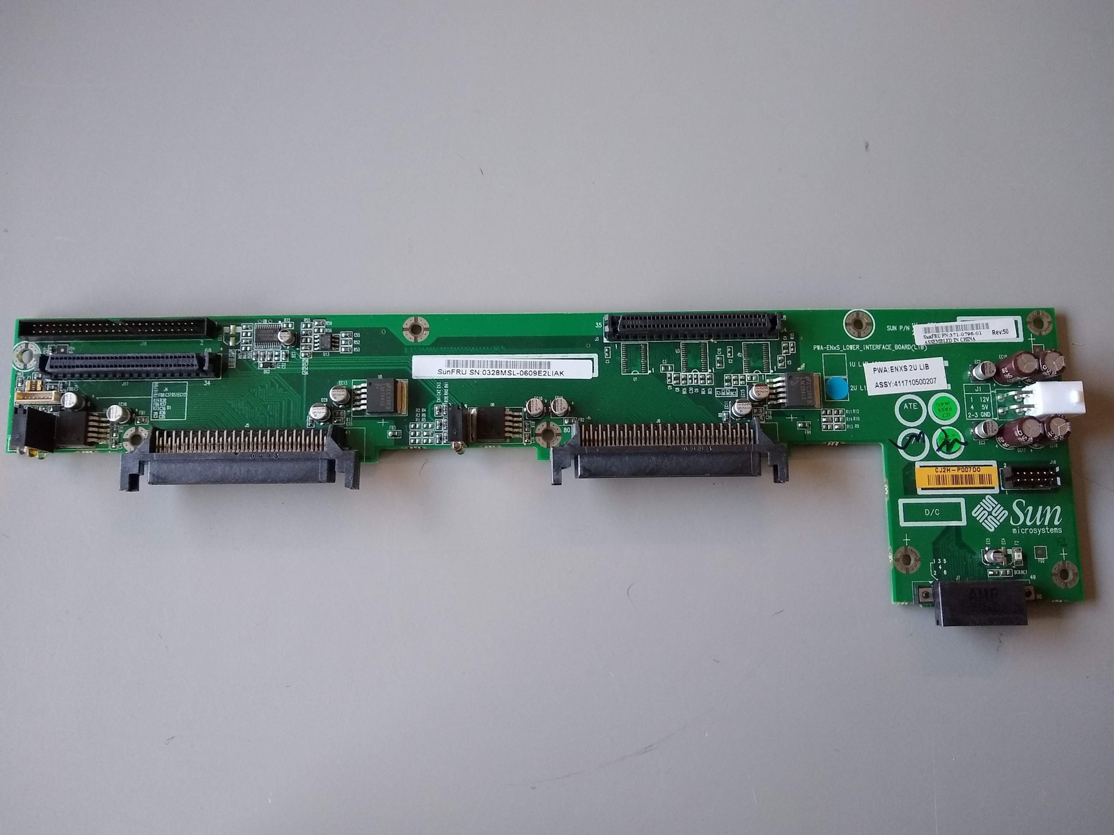 Sun Microsystems 371-0796-01 / 370-5129 Lower Interface Backplane Board for V240