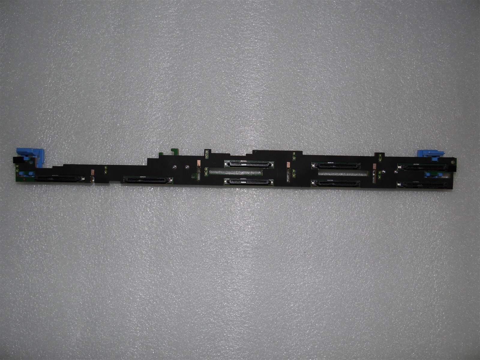 DELL EMC POWEREDGE R440 R640 8 BAY SFF SERVER BACKPLANE SAS SATA 94J5V