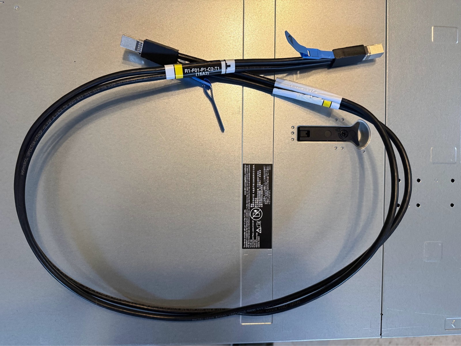 12G External Mini SAS HD SFF-8644 to SFF-8644 Cable 1.2M/4ft IBM 01AF899