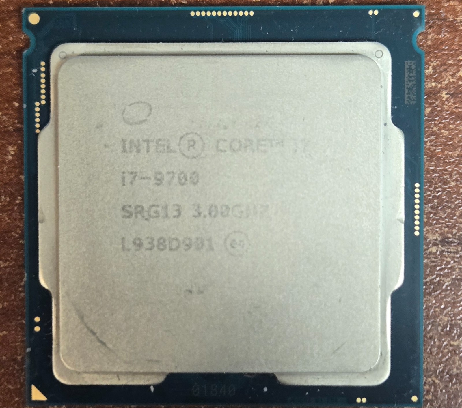 Intel Core i7-9700 SRG13  3.0 GHz  Desktop CPU