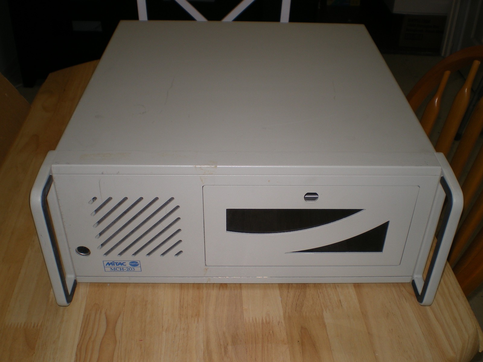 Used Tested Mitac MCH-203 Rack-Mount Chassis w/ Power Supply and Backplane