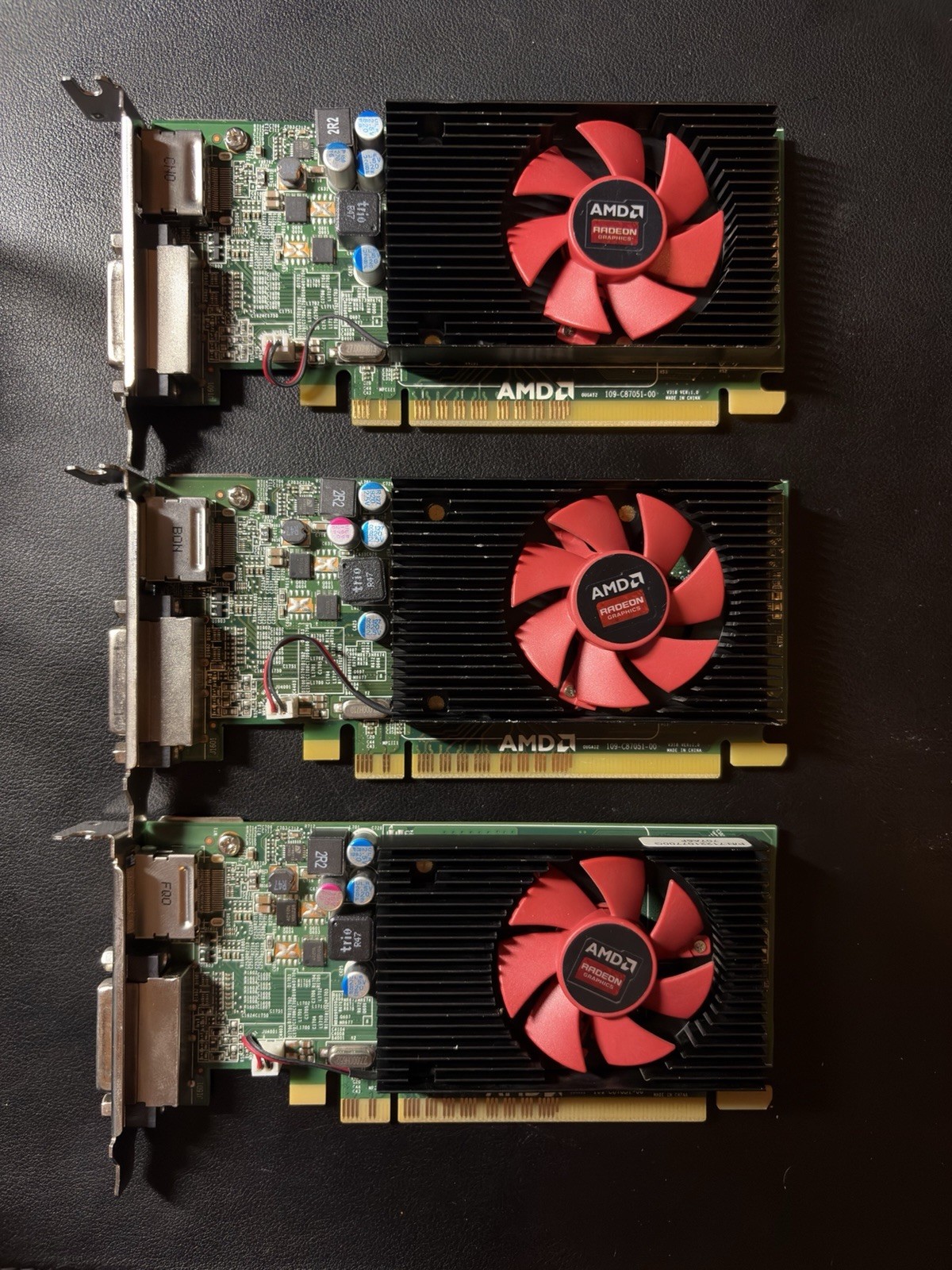 AMD Radeon R5 340X 2GB GDDR3 CN-0X0CVJ LP Graphics Video Card LOT OF 3