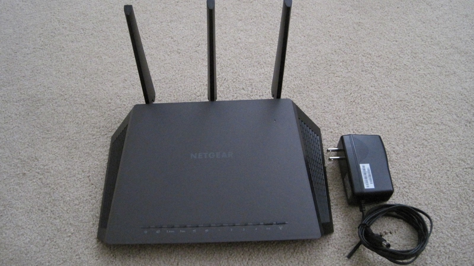 Netgear Nighthawk AC2300 R7000P