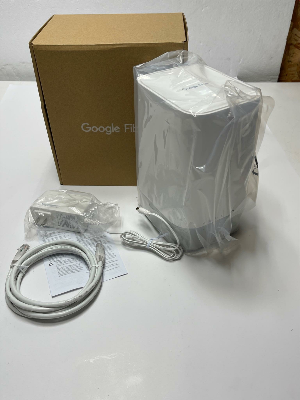 Google Fiber Network Internet Wifi 6 2Gig Router Gateway (Modem) GFRG300