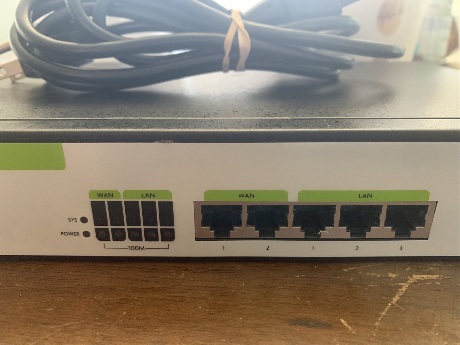 Luxul XBR-2300 Commercial Grade Dual-WAN Router W/Rack Mount Kit And Power Cord