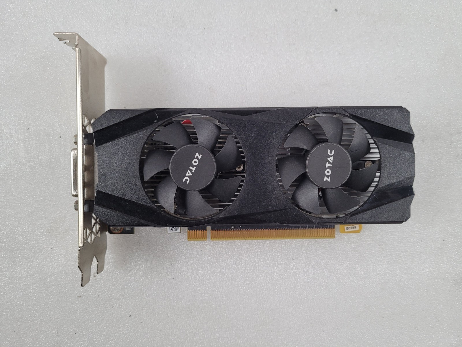 ZOTAC GeForce GTX 1050 2GB GDDR5 High Profile Graphics Card (288-2N455-001Z8)