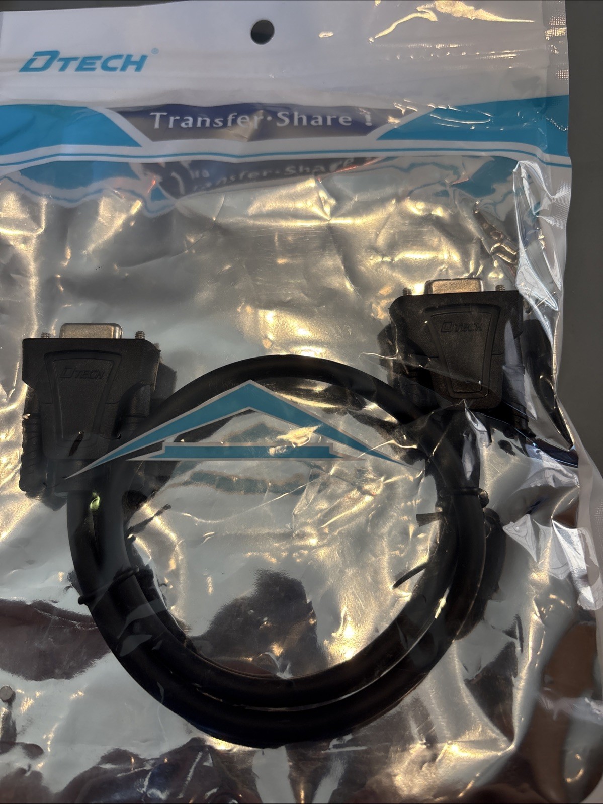 DTech RS232 Straight Through Cable F/F 1.5 Ft Model Do-9005C/0.5m New