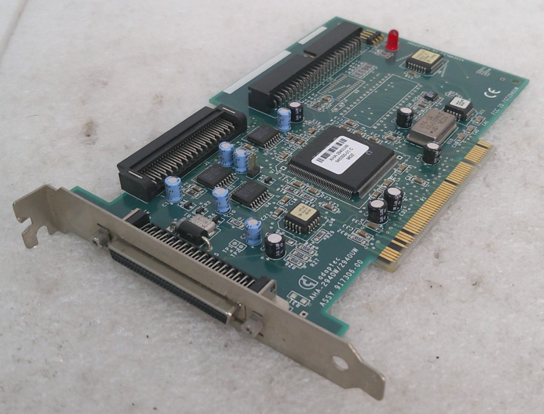 Adaptec AHA-2940W/2940UW 917306-00 SCSI Controller Card