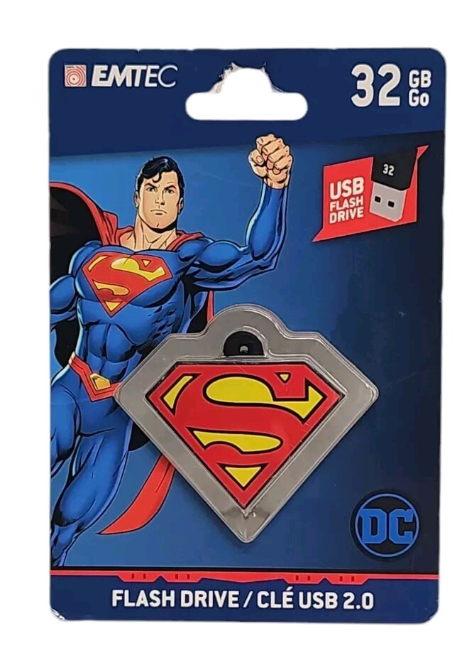Superman DC Comics 32GB USB Flash Drive Keychain Collectible New 