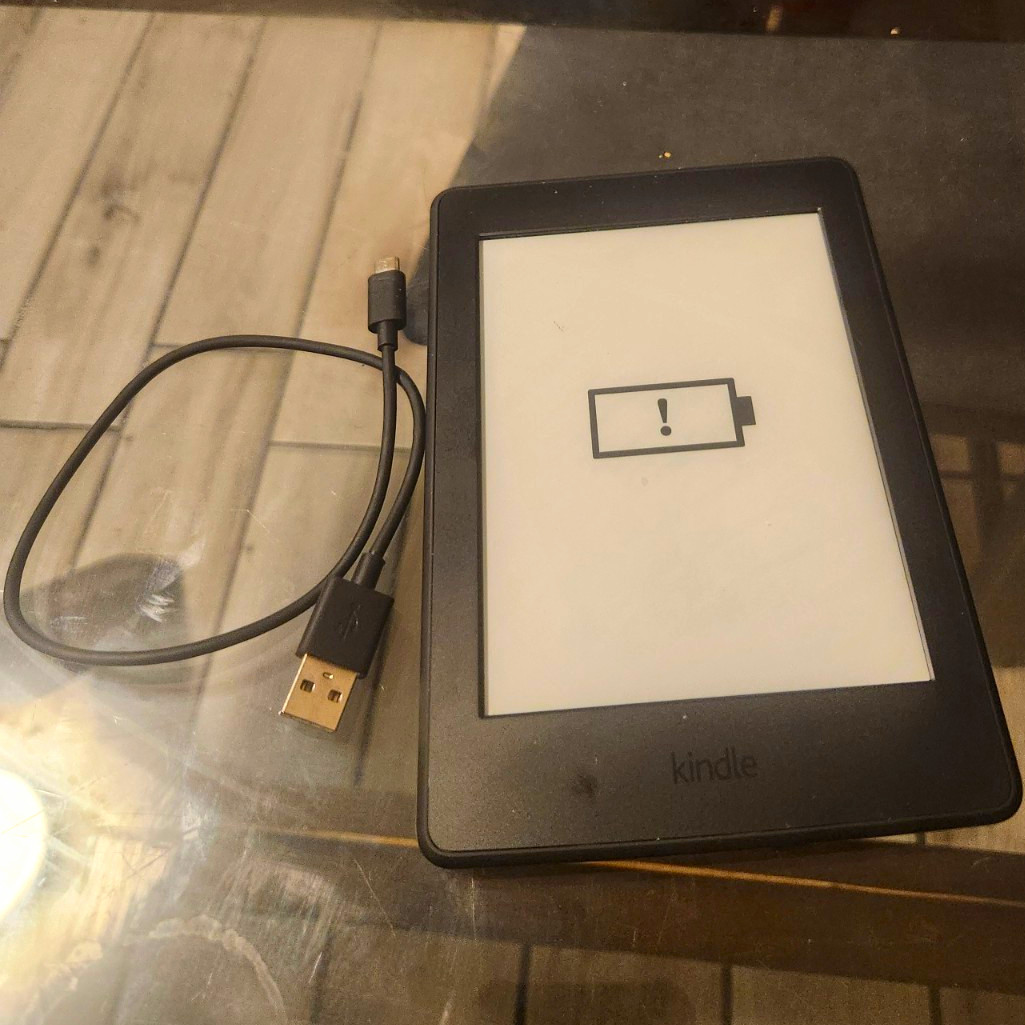 Amazon Kindle 7th Generation With WiFi Book Reader