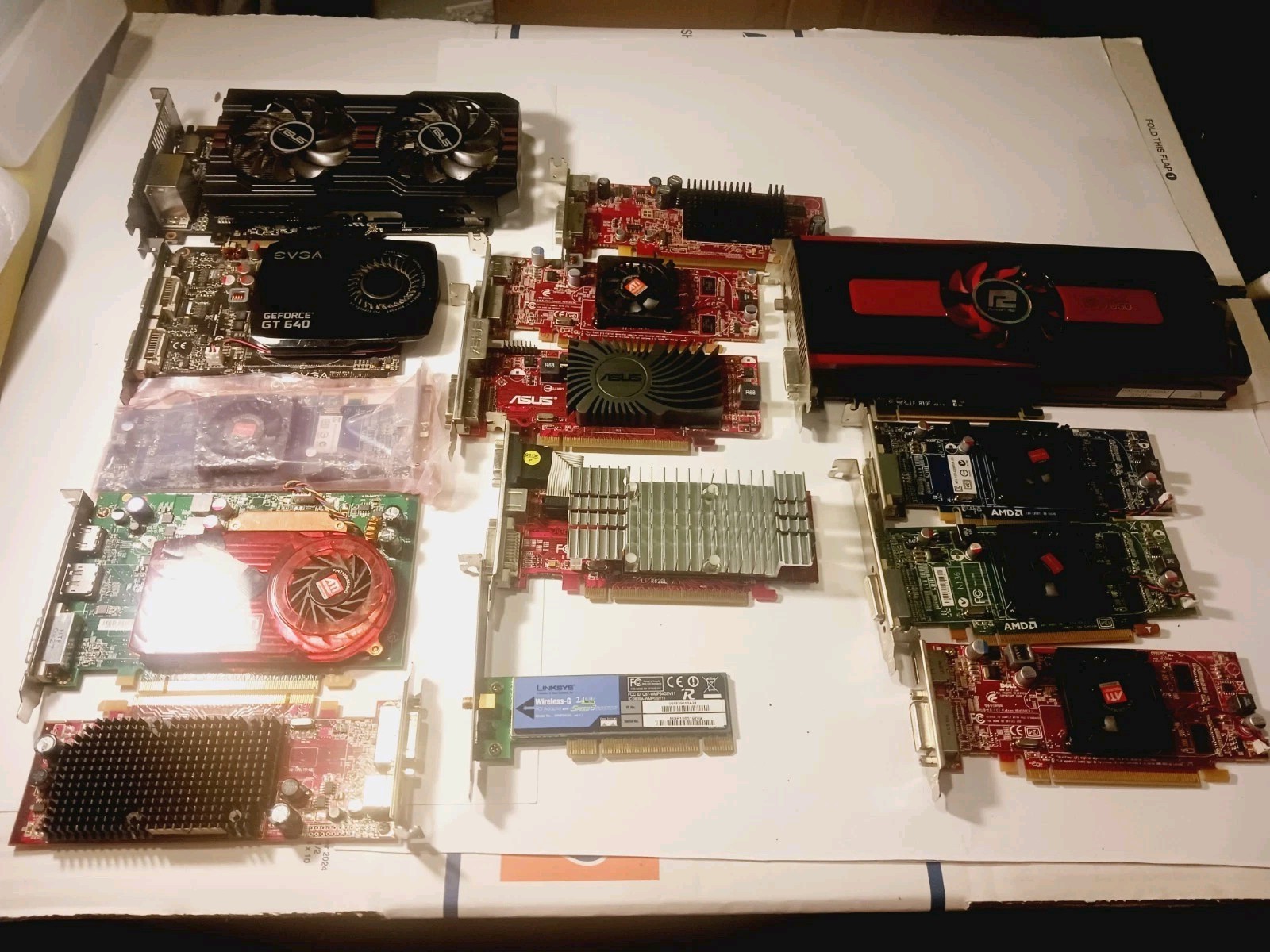 13 Graphics Cards Radeon, ASUS, NVIDIA & Wireless Linksys PCI Adapter *Untested*