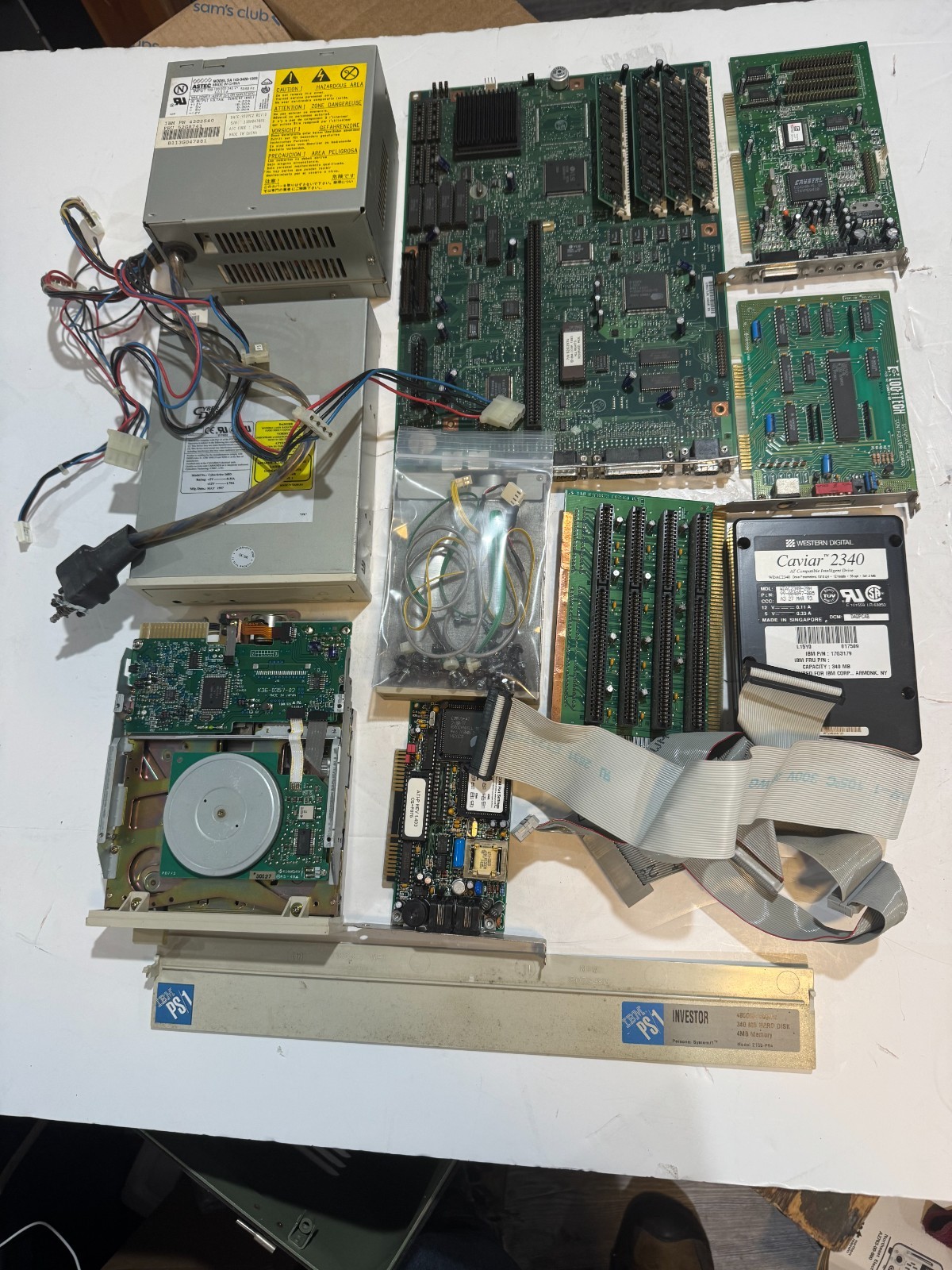 IBM PS/1 Investor 2155-P84 486SXDX2 50 MHZ Parts