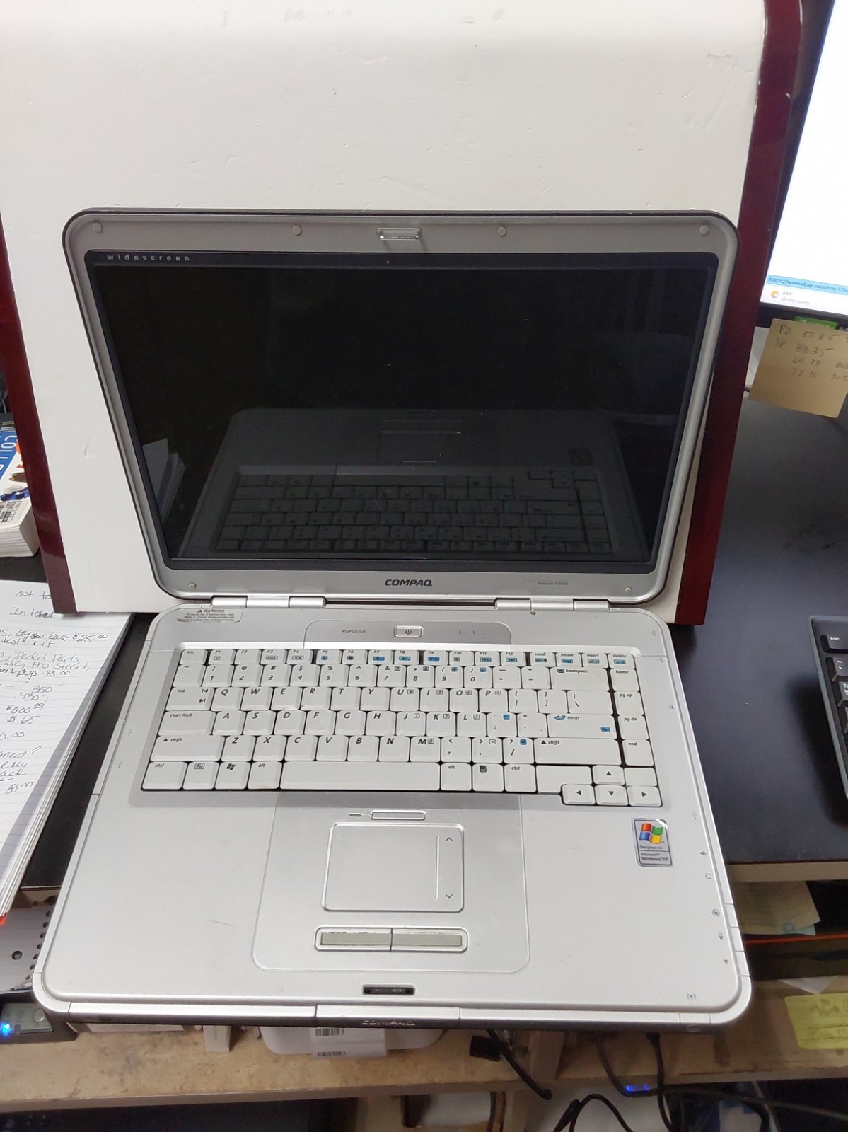 Compaq Presario R3000