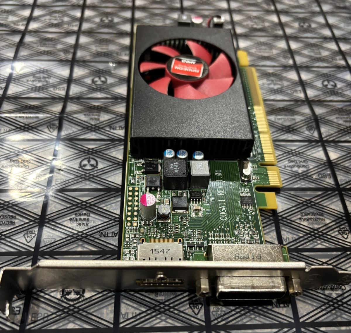 Dell OEM AMD Radeon RX 550 4GB GDDR5 Low-Profile Graphics Card.