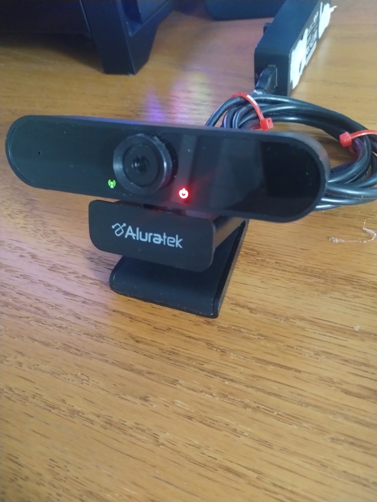 Aluratek AWC03F 1080p Webcam