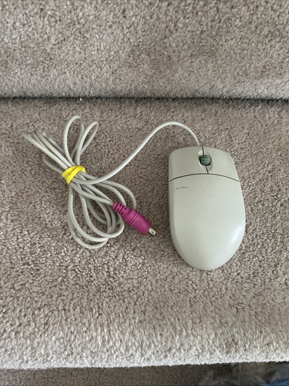 Vintage Mitsumi PS/2 Scroll Mouse ECM-S5002 Two-button - Untested 