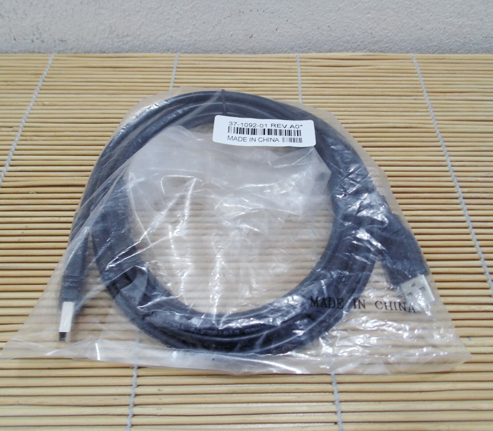 Cisco A900-CONS-KIT-U Console Cable USB-to-USB for ASR920 37-1092-01