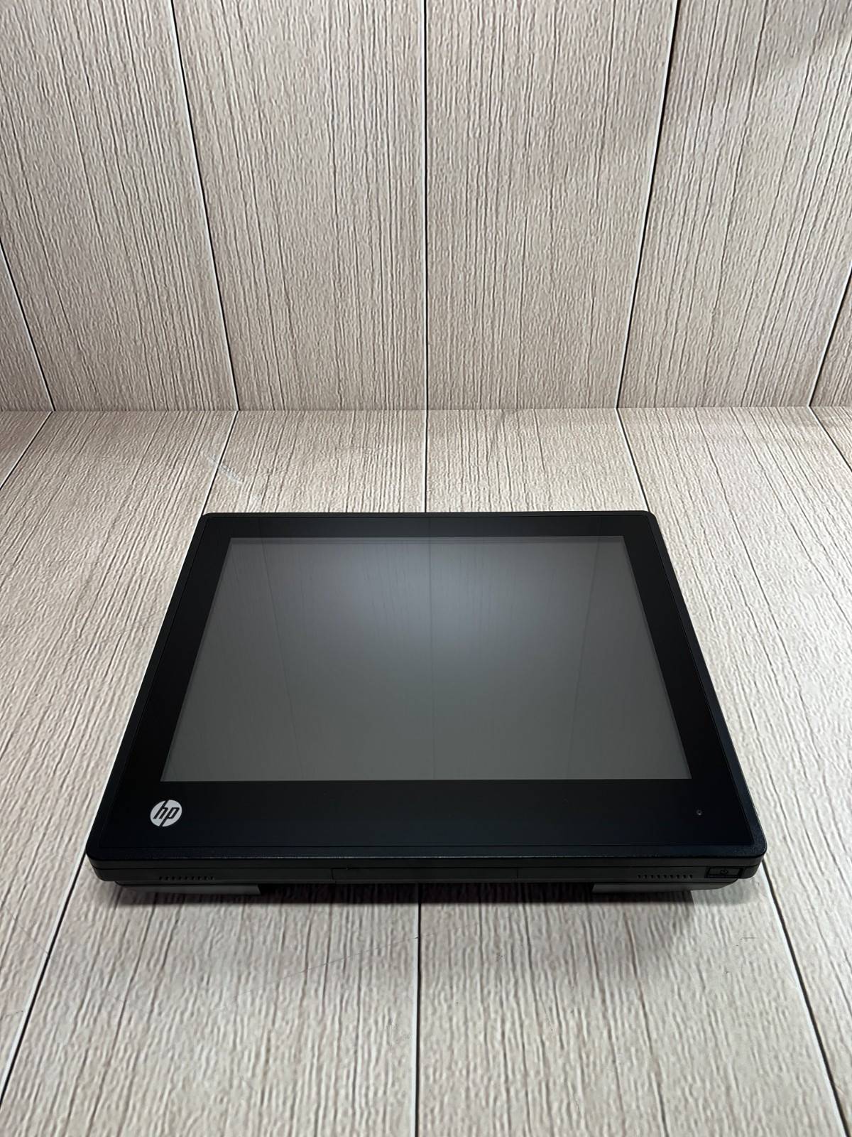 HP L6015TM POS Touch Screen Monitor 1024x768 15''