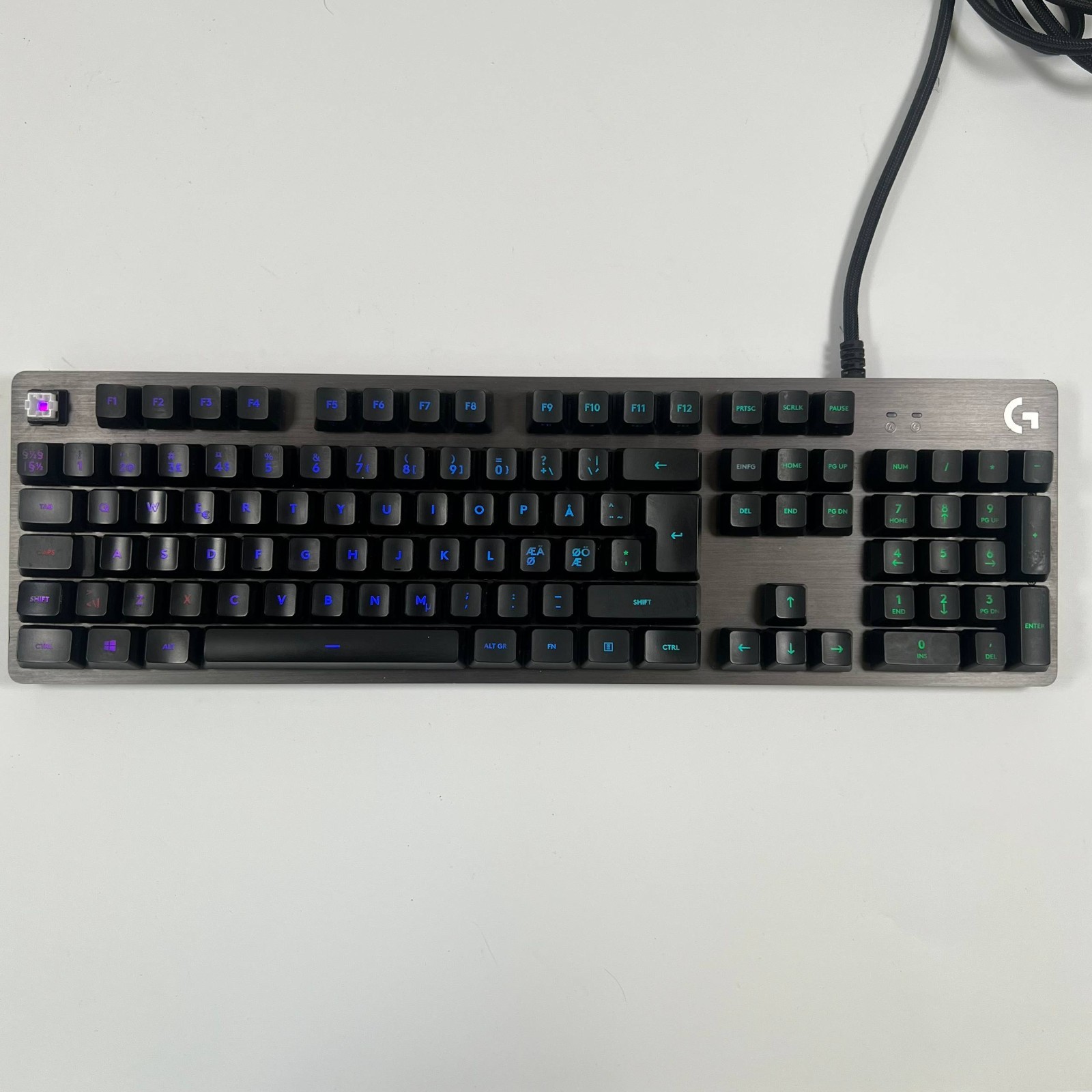 Logitech G512 Carbon Lightsync RGB Mechanical Gaming Keyboard Brushed Aluminum