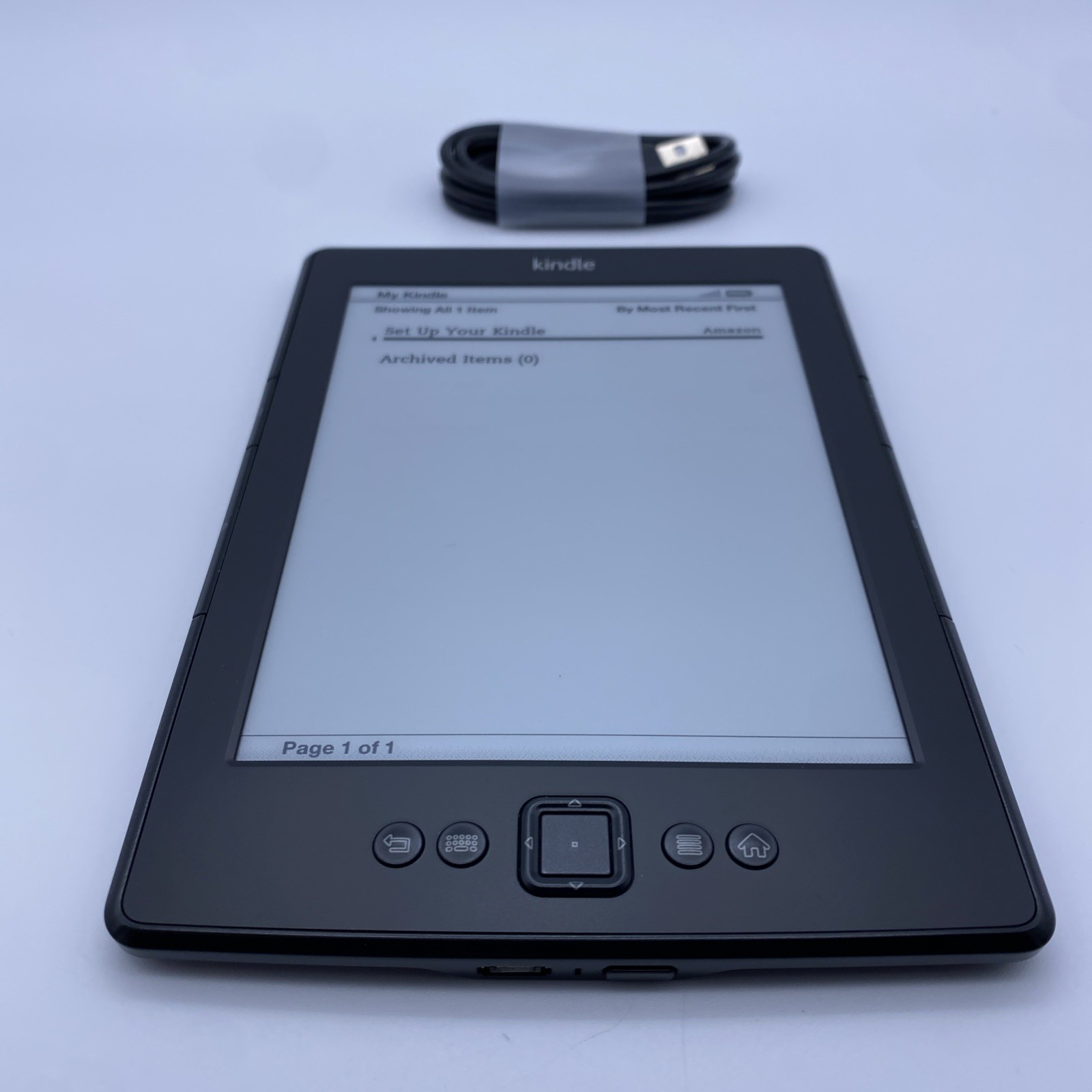 Amazon Kindle 5th Generation eReader, 2GB, Wi-Fi, 6in, Black, D01100