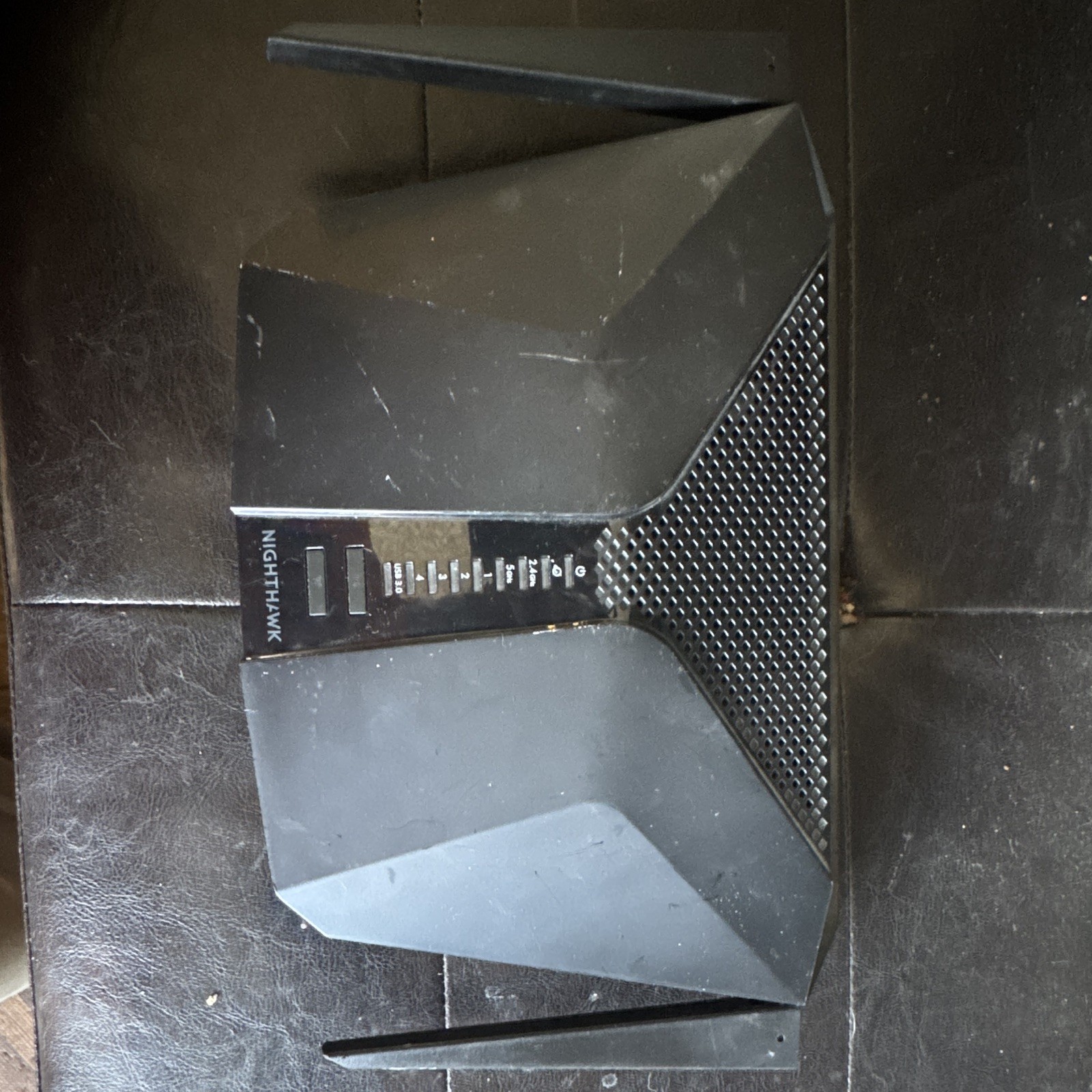 NETGEAR Nighthawk RAX40 AX3000 WiFi 6 Router bundled with genuine power block