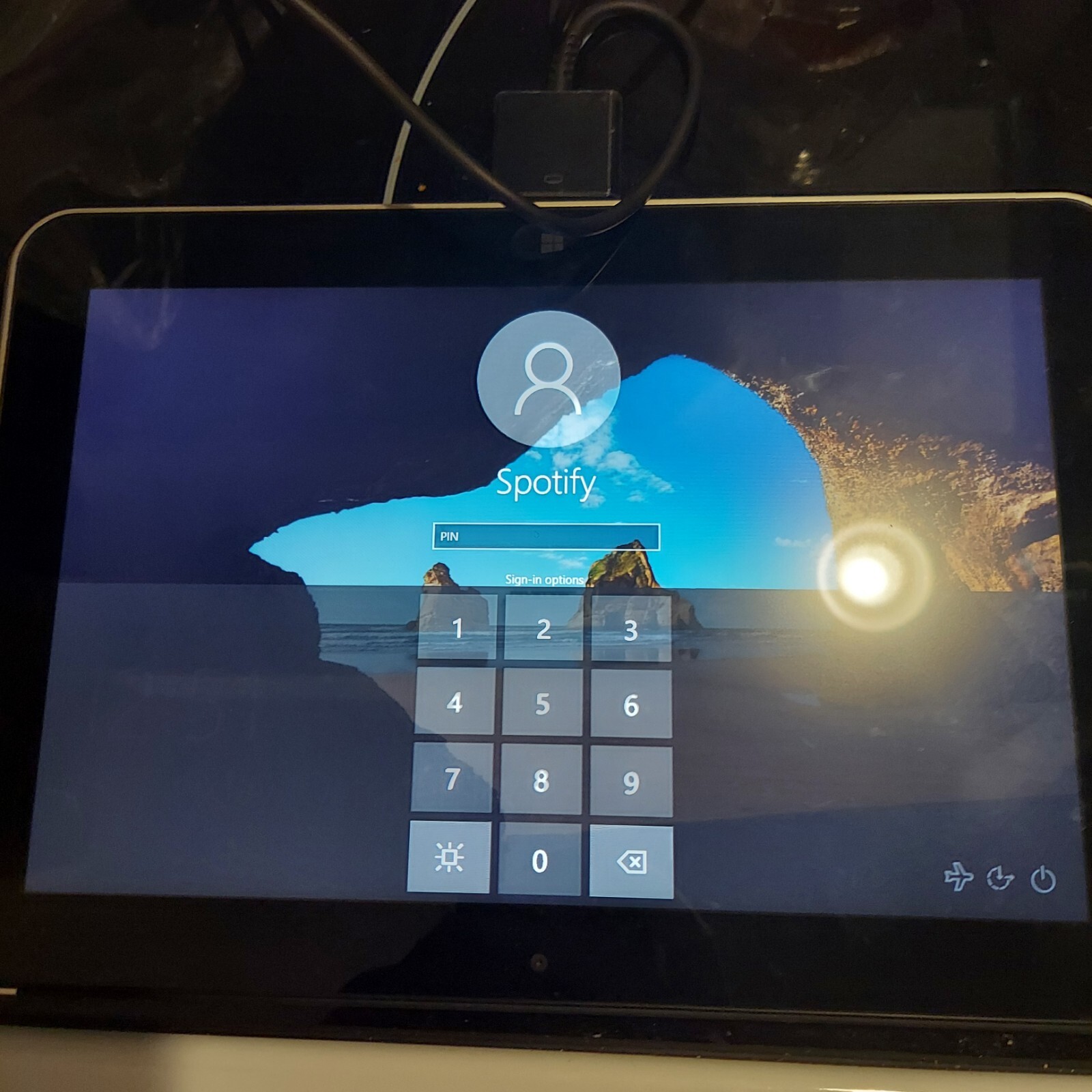 Proscan 7" Touch Screen Android Tablet & Front Camera, 8GB Storage ( PLT7650 G)