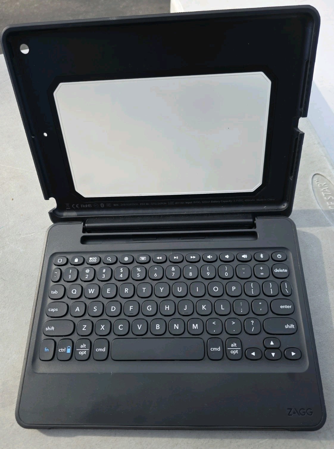 ZAGG - Rugged Book Go Keyboard Folio Case for Apple iPad Pro 11-inch - Black