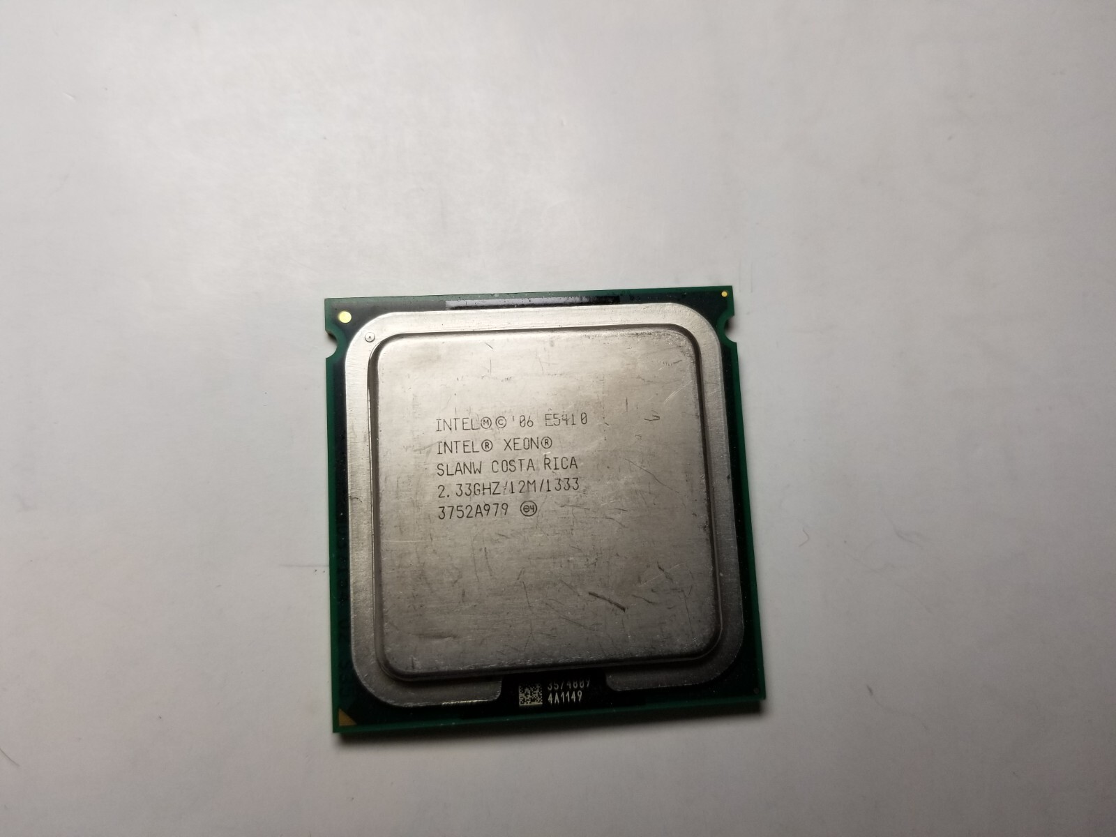 Intel SLBBC Xeon E5410 2.33 GHz LGA 771 Desktop CPU