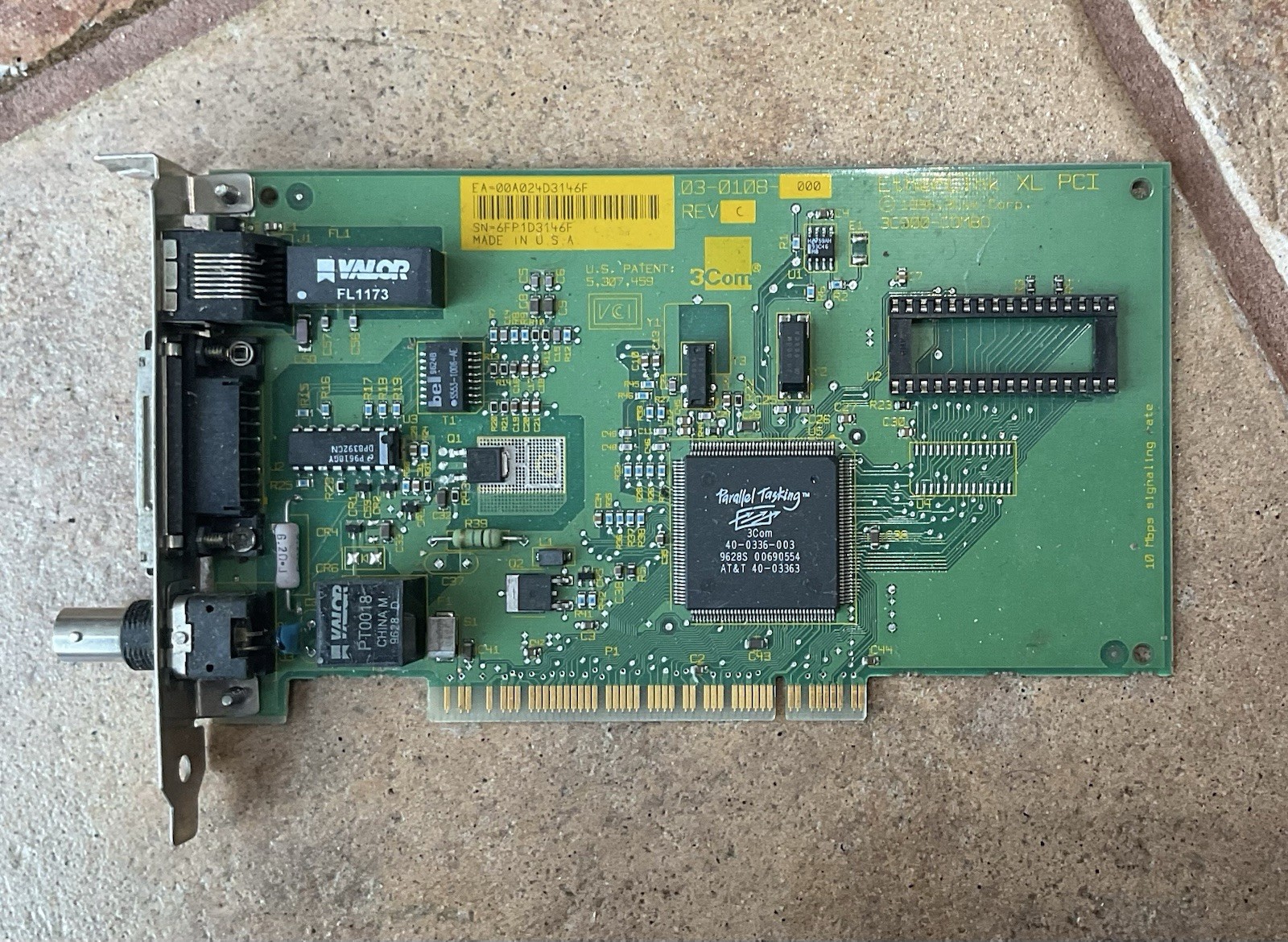 Network Card 3Com Etherlink XL PCI 3C900-COMBO BNC,RJ-45,AUI 03-0108-000 Rev C