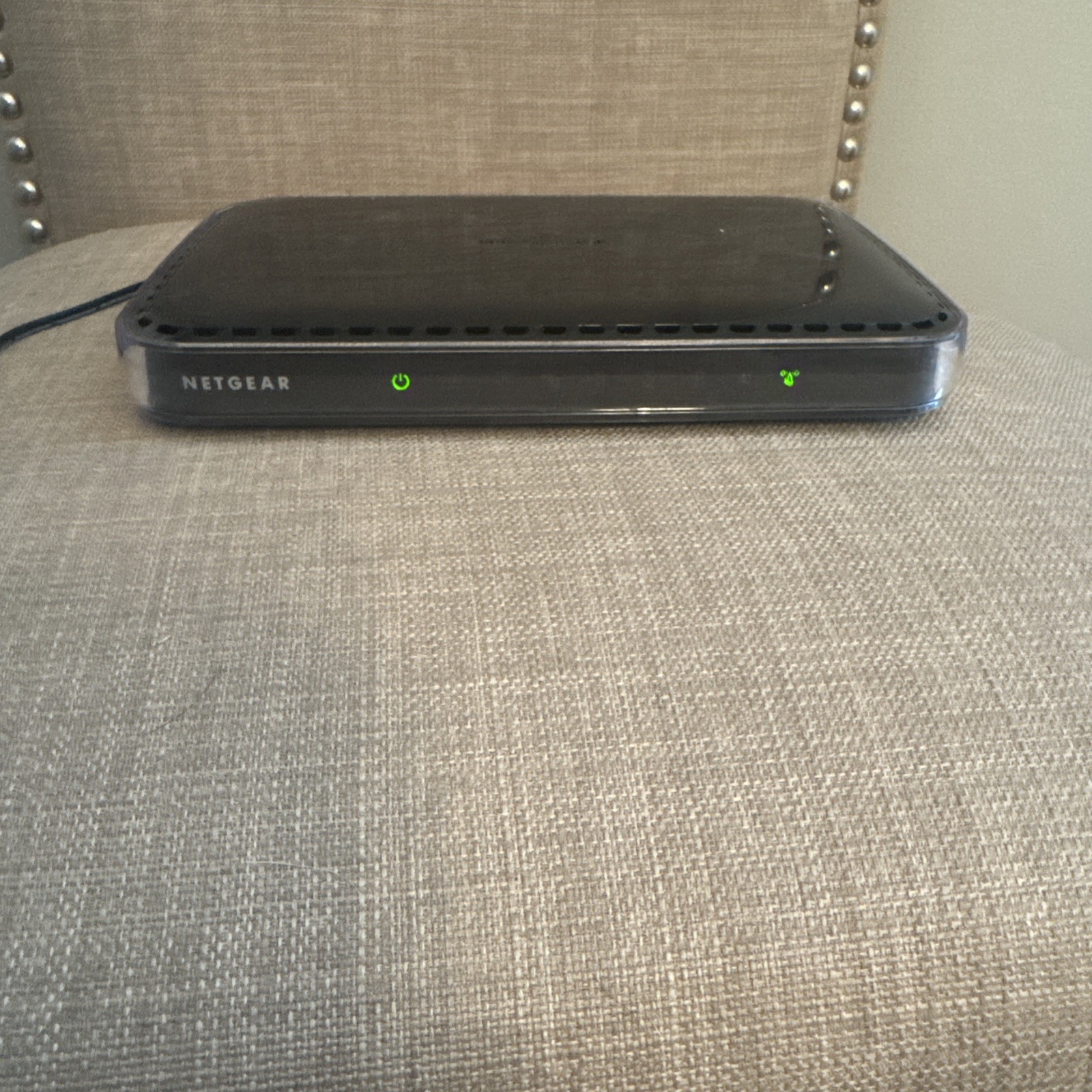 Netgear Universal Dual Band WiFi Range Extender WN2500RP (No Power Cable)