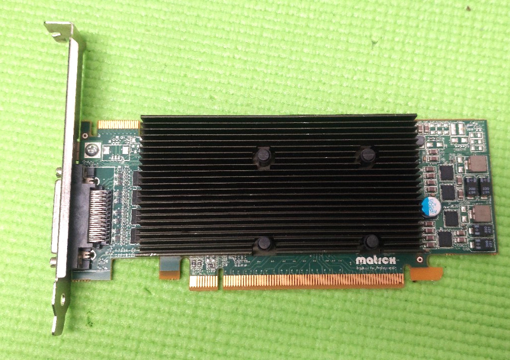 Matrox M9140-E512LAF 512MB PCIe x16 Quad Monitor PowerDesk Video Card