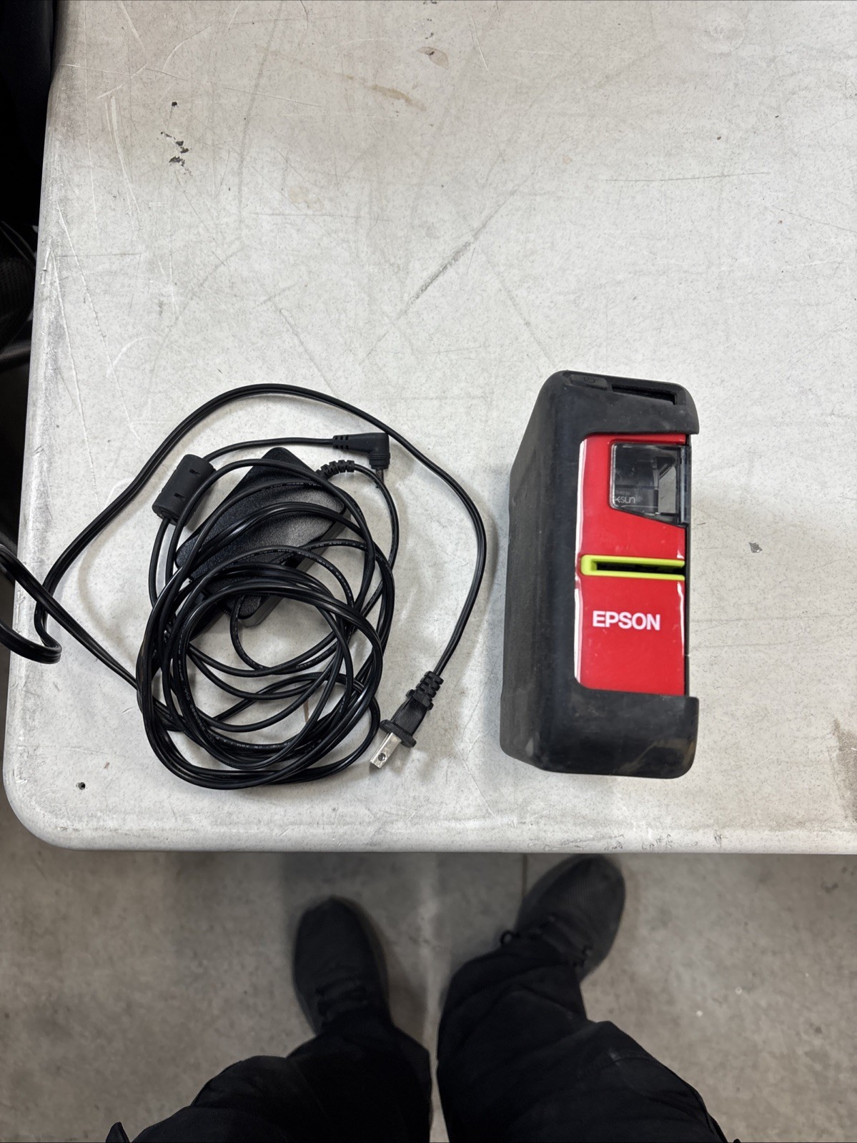 Epson LabelWorks LW-PX400 Portable Label Printer