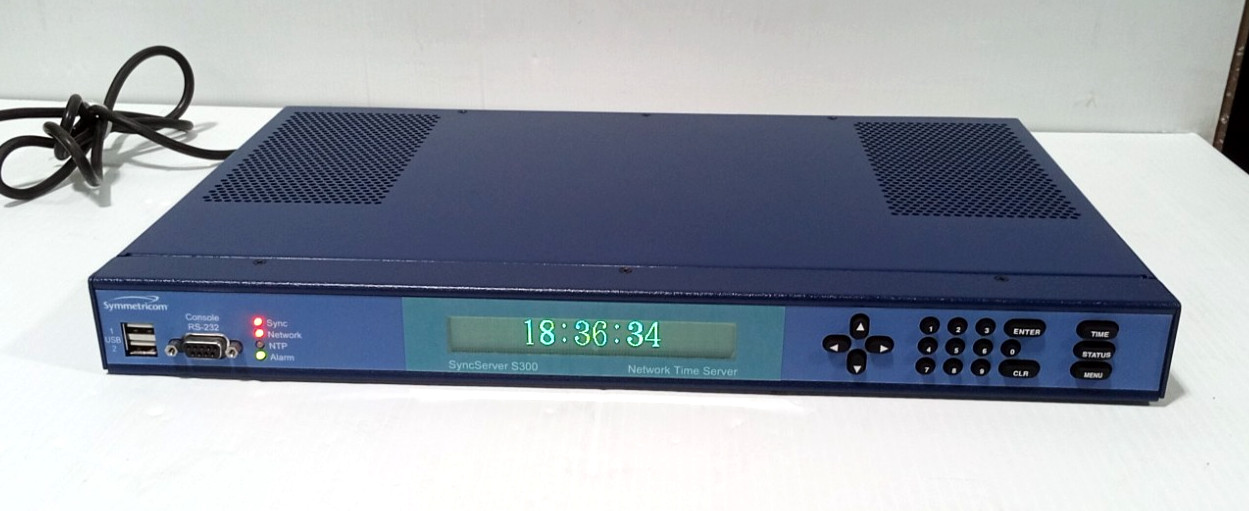 Symmetricom - 1520R-S300-RB -  SyncServer S300 - Network Time Server - Clean