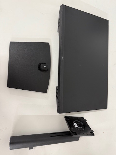 Dell Pro 24 Monitor E2425HSM, 23.8" FHD IPS 100Hz, Adjustable Stand PC1790384
