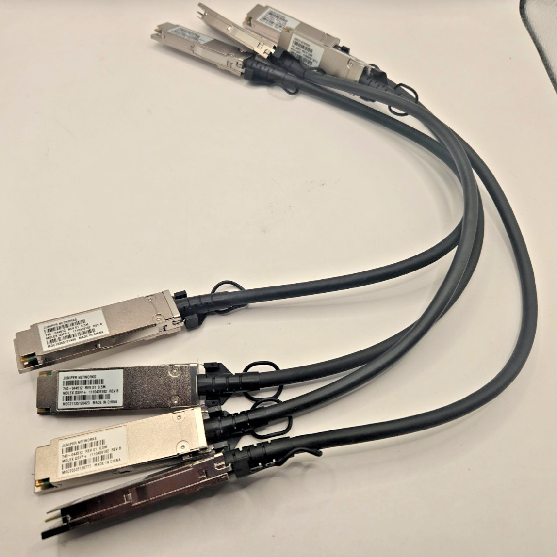 40Gbps DAC Cable Juniper Networks Stack QSFP+ Direct Attach .5M 1110409102 x 4