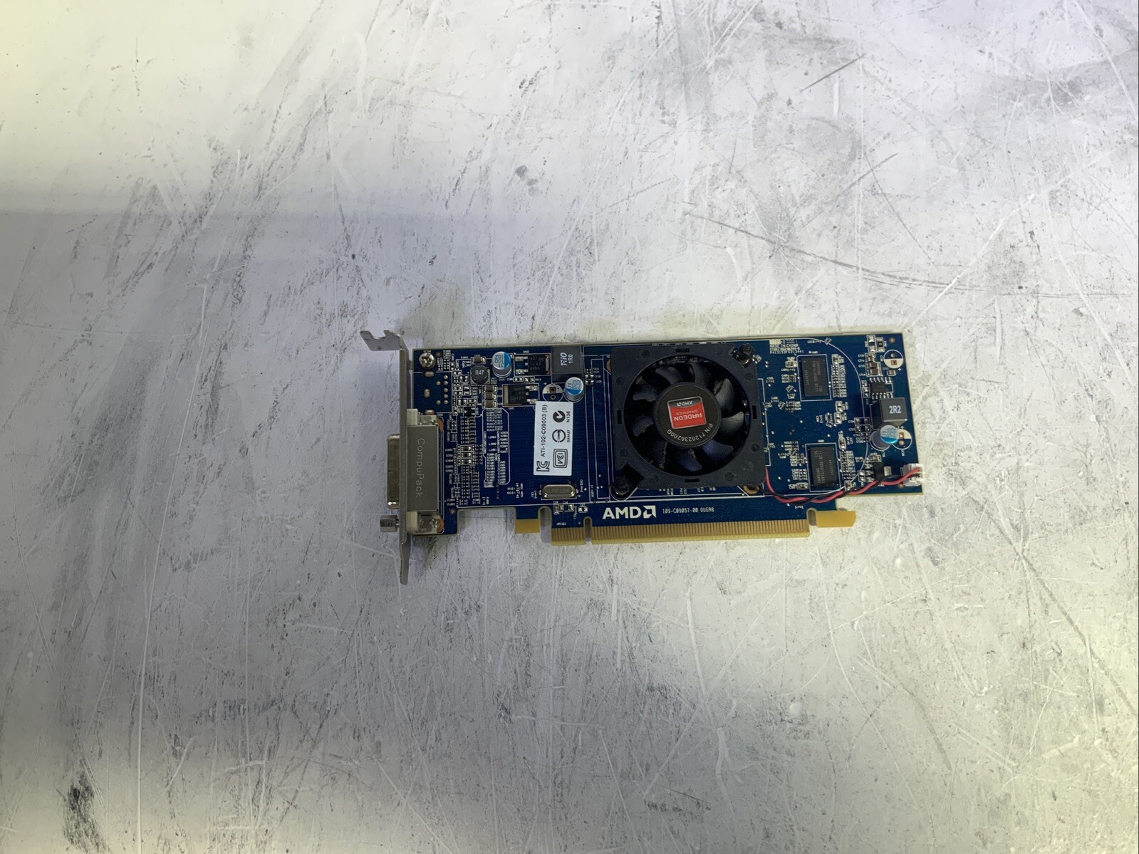 AMD Radeon HD 5450 ATI-102-C09003 Video Card - NG P4A