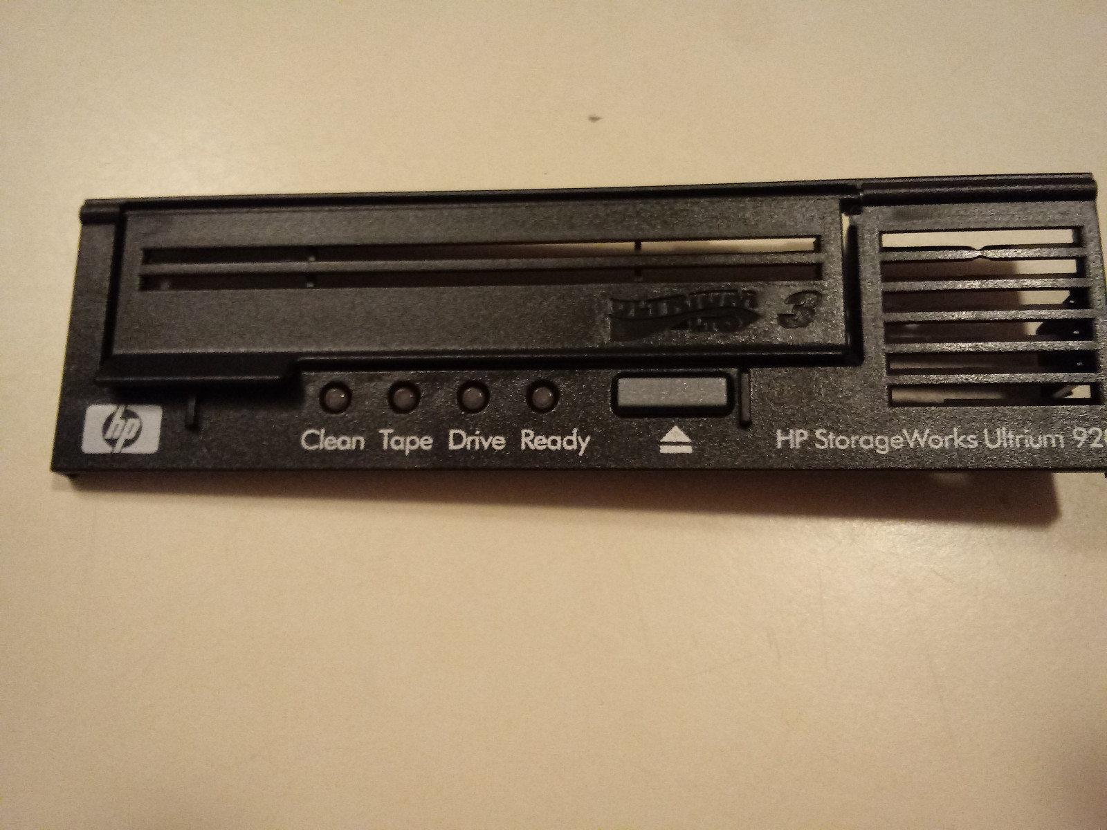 Front Bezel Face Plate for HP LTO3 Internal EH847A SAS
