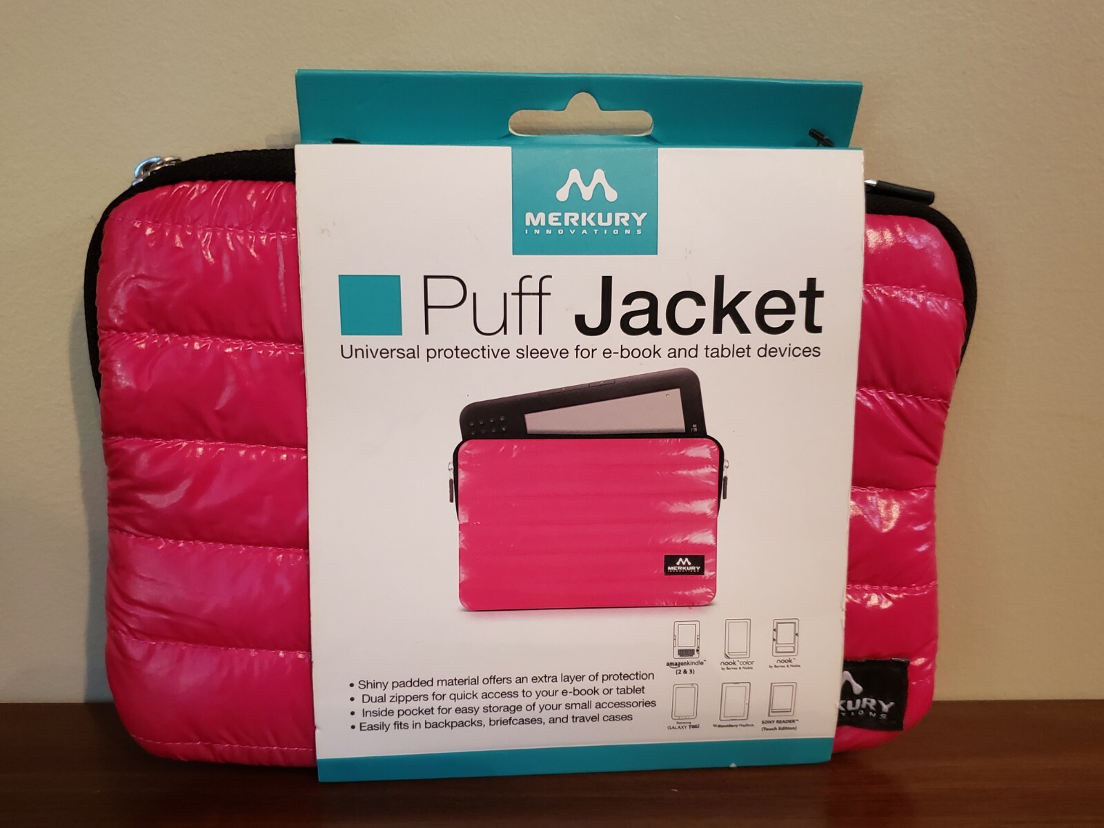 Merkury Innovations ereader Puff Jacket; Pink; Fits ebooks & Tables under 8"-New