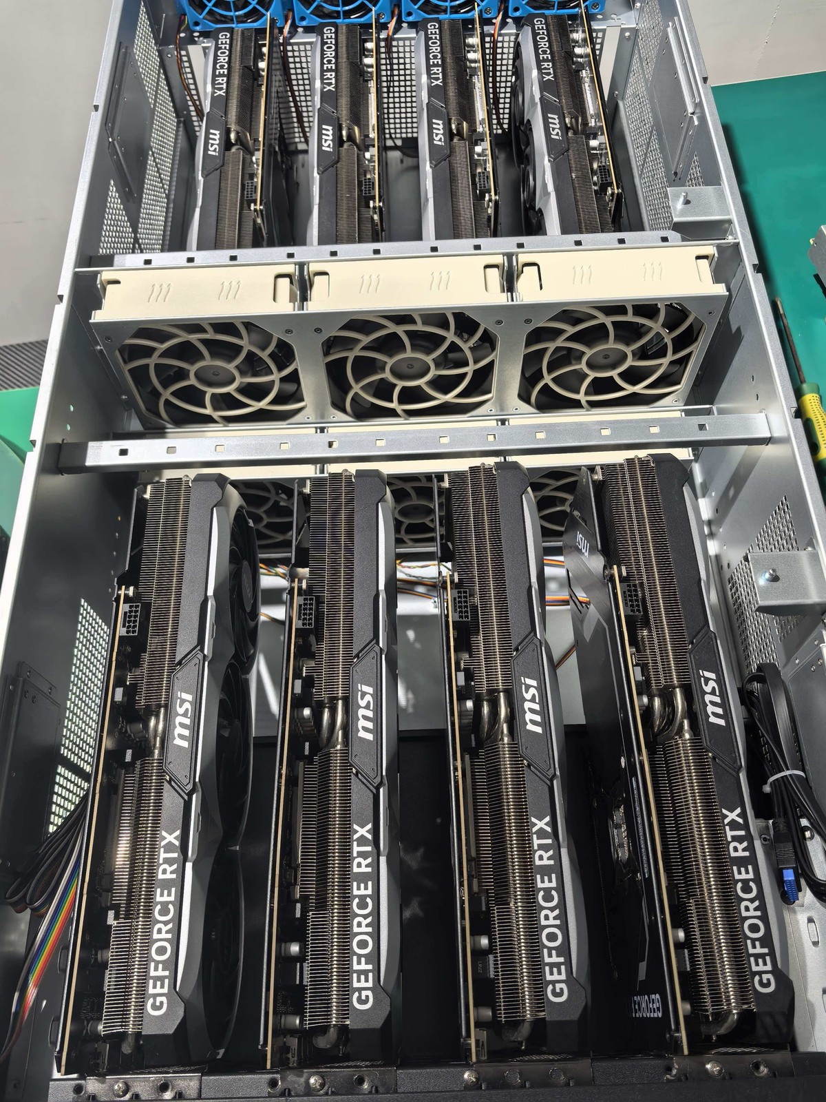 ASRock RACK TURIN2D24G-2L 4U 8GPU PCIe 5.0 X16 Support AMD EPYC9004-9005 series