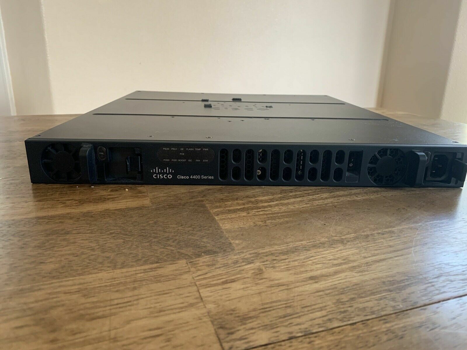 Cisco ISR4431/K9 Integrated Service Router not affected single power supply