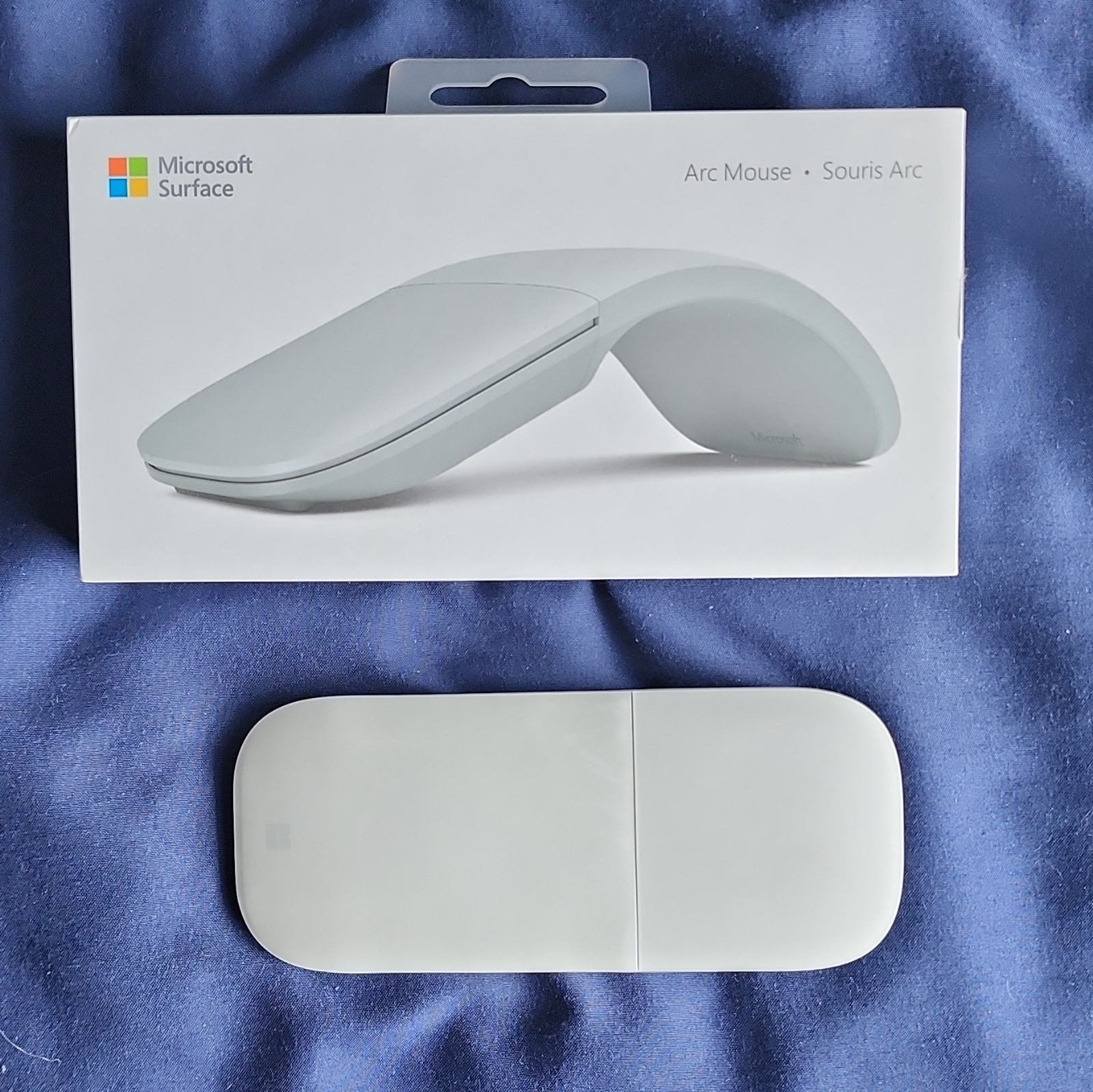 Microsoft Surface Arc Mouse Light Gray Bluetooth Wireless Optical 1000 DPI