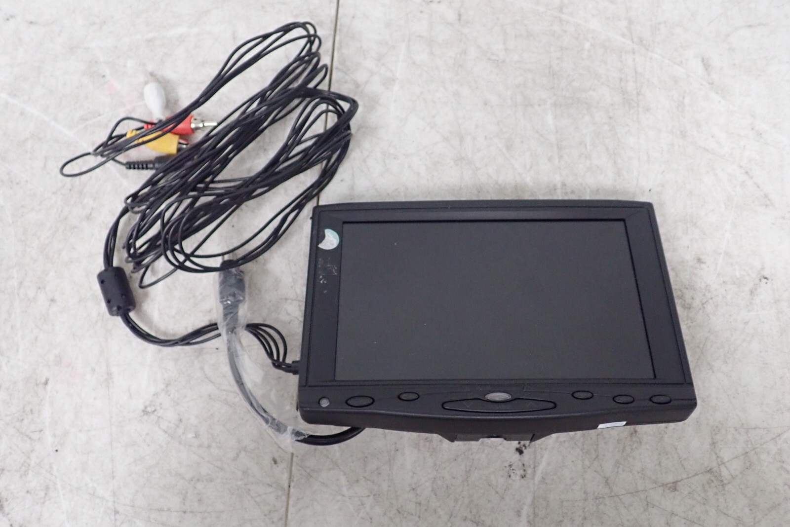 Lilliput 7" VGA TFT Widescreen LCD Monitor w/ Cable