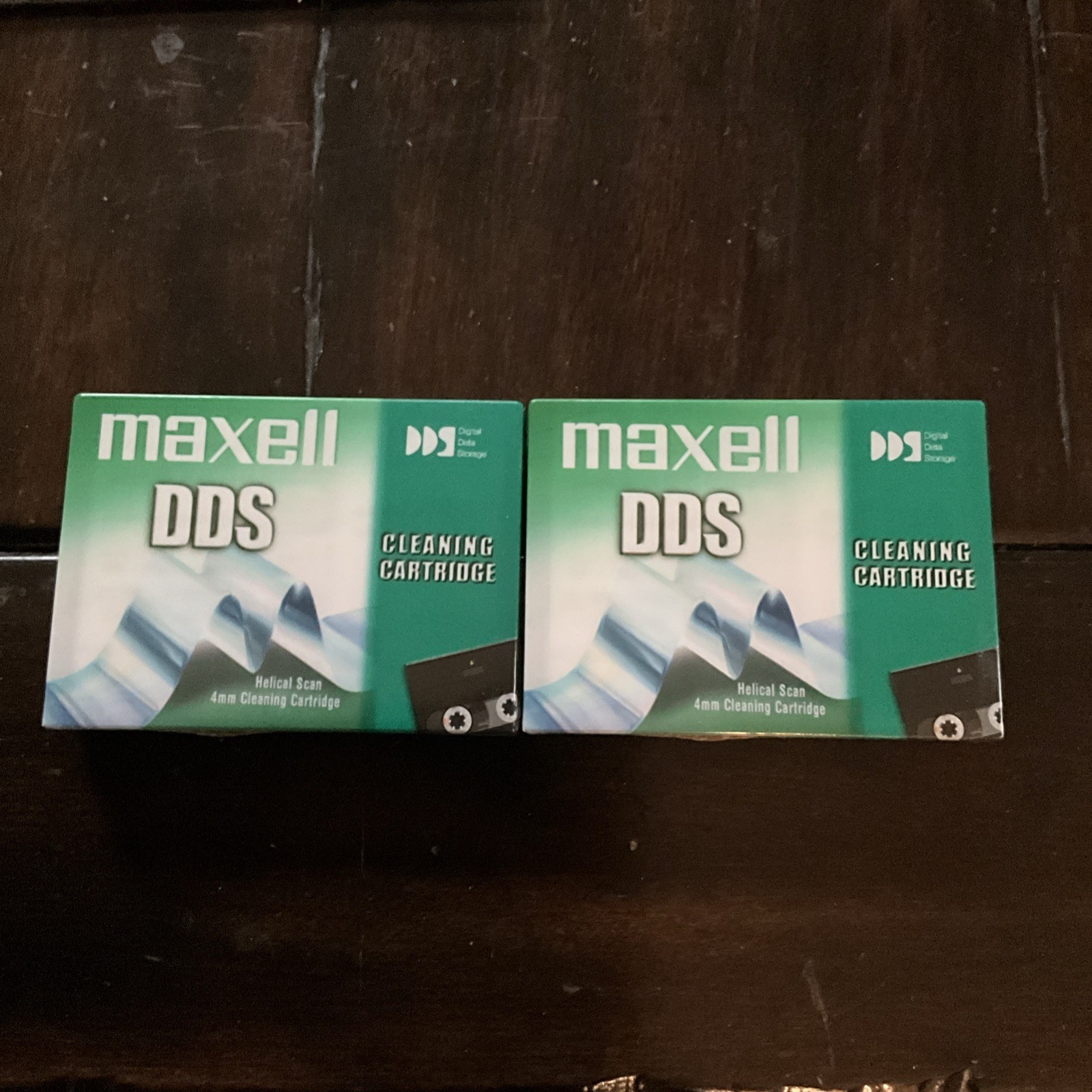 2 Maxell DDS Cleaning Cartridge 4 mm Data Storage Tape Drive Cleaning Cartridge