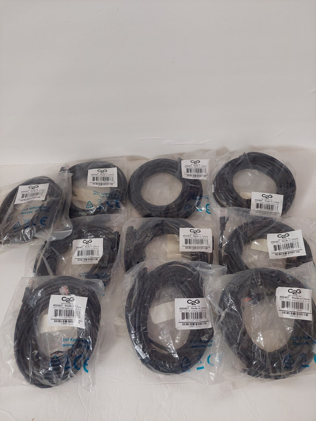 Lot Of 10 C2G 00470  20FT CAT5E SNAGLESS UNSHIELDED NETWORK PATCH ETHERNET CABLE