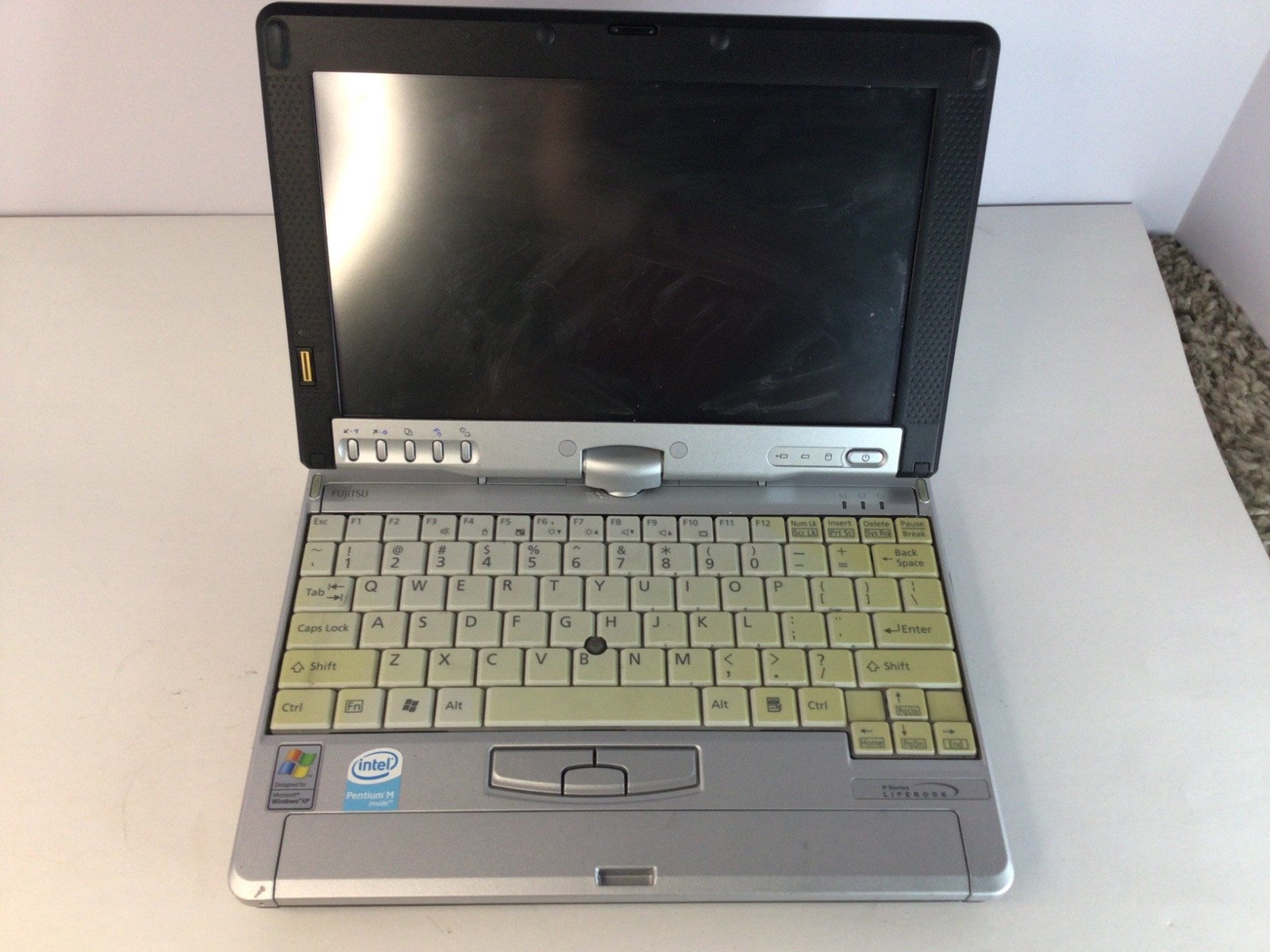 VTG Fujitsu LifeBook P1510D Windows XP Convertible Laptop For Part - As Is