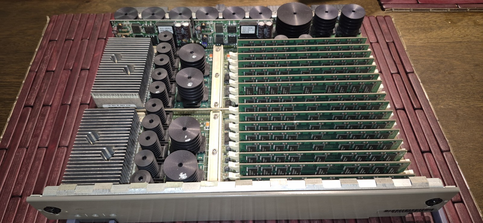 SUN MICROSYSTEMS  SUN X2600A  CPU / RAM BOARD ULTRASPARC 501-2976 501-2941,AS IS