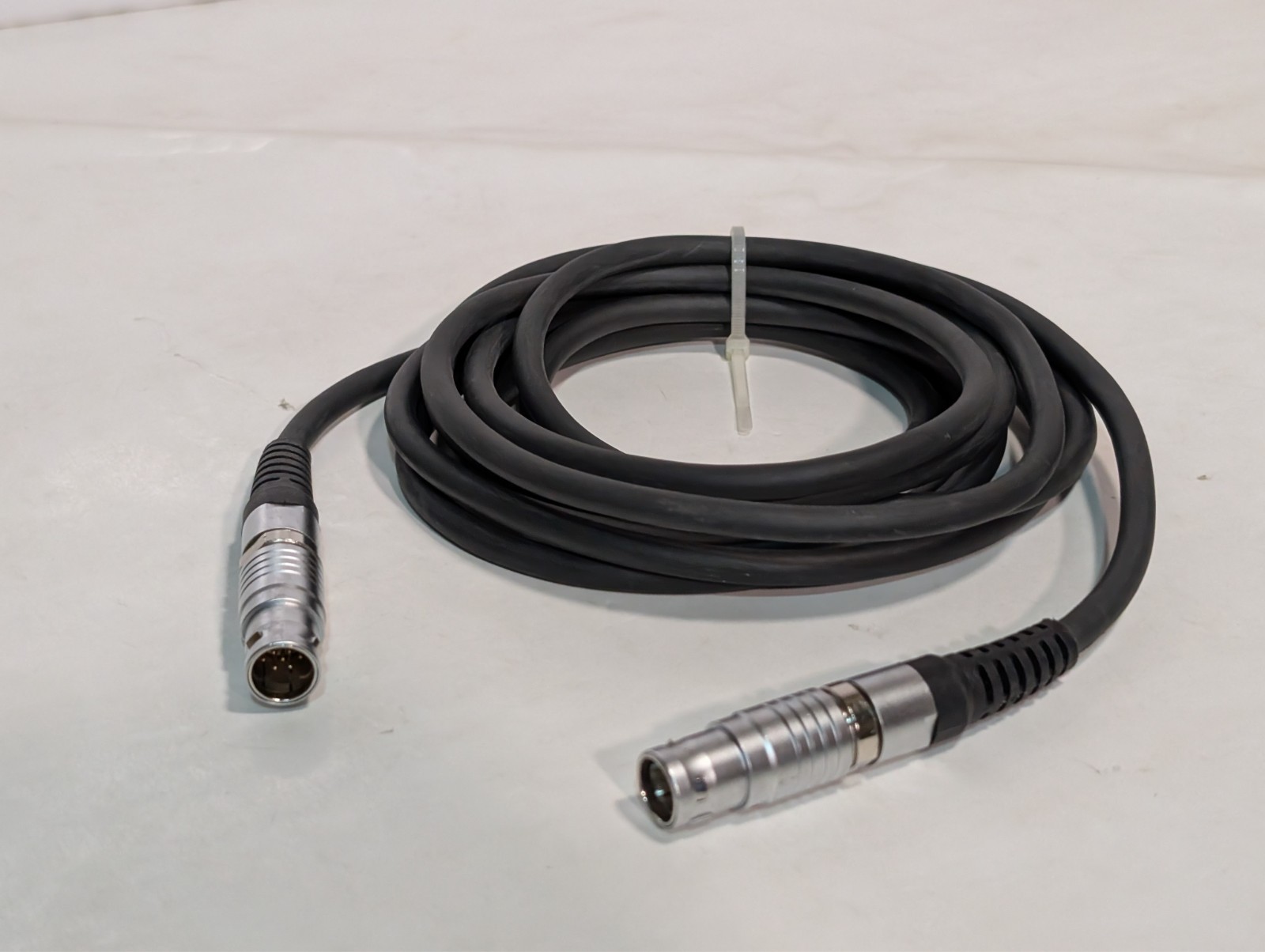 Unbranded 12-pin push-pull circular cable, ~10 ft, male-male as shown