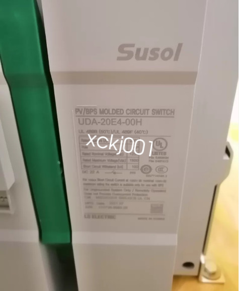 1PC LS isolation switch UDA-20E4-00H 4P，1500V，2000A brand new FedEx or DHL