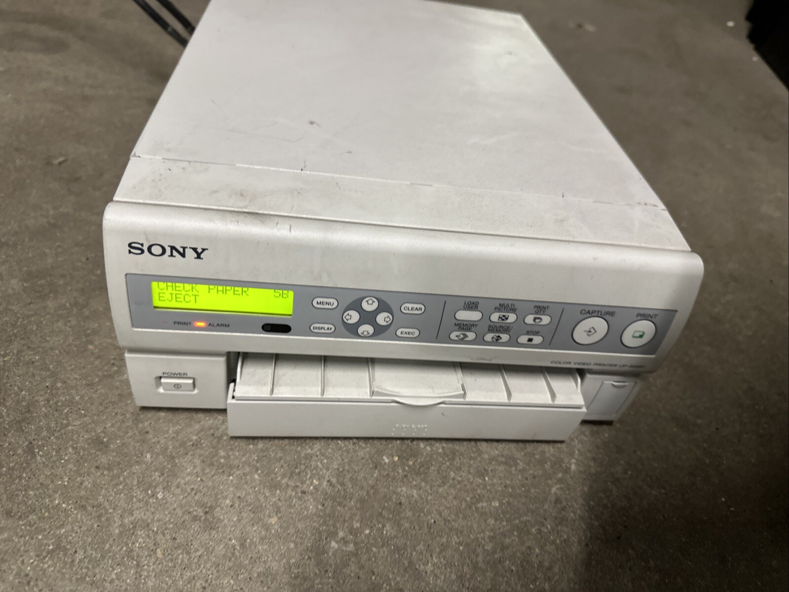 Sony UP-55MD/R Color Video Printer, AC100-120/220-240~50/60Hz, 2.8A/1